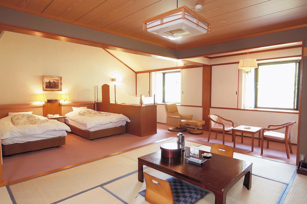 Watarase Onsen Hotel Sasayuri Hongū Exterior foto