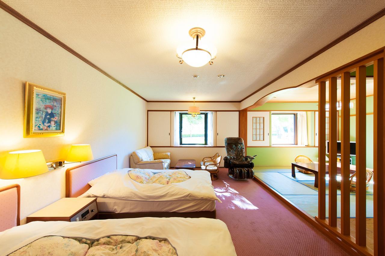 Watarase Onsen Hotel Sasayuri Hongū Habitación foto